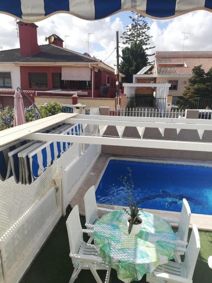 Piso entero en semi sótano con Piscina salína privada Apartamento San Pedro del Pinatar Exterior foto